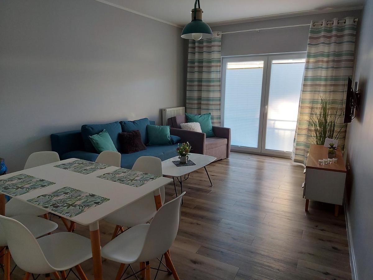 Apartamenty Z Tarasami "Mietowy Spokoj 15" "Romantyczna Szarosc 16" "Niebieska Elegancja 17" Maksymalnie Dla 6 Osob Pobierowo Ngoại thất bức ảnh