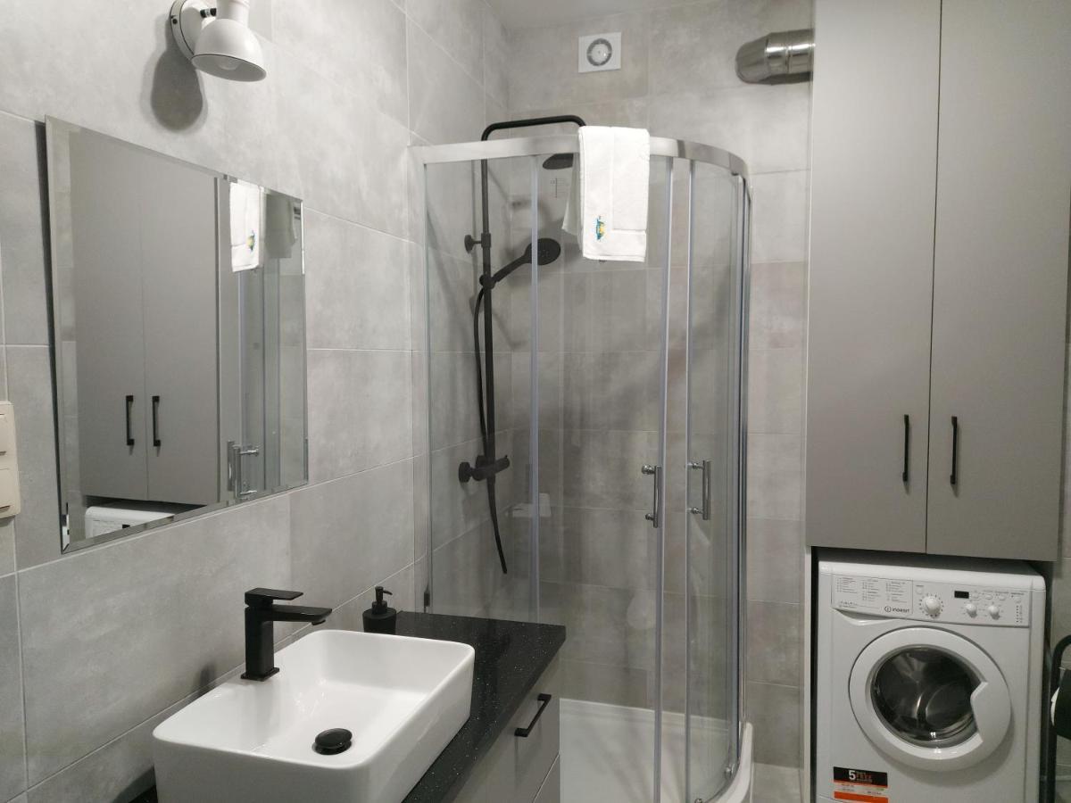 Apartamenty Z Tarasami "Mietowy Spokoj 15" "Romantyczna Szarosc 16" "Niebieska Elegancja 17" Maksymalnie Dla 6 Osob Pobierowo Ngoại thất bức ảnh