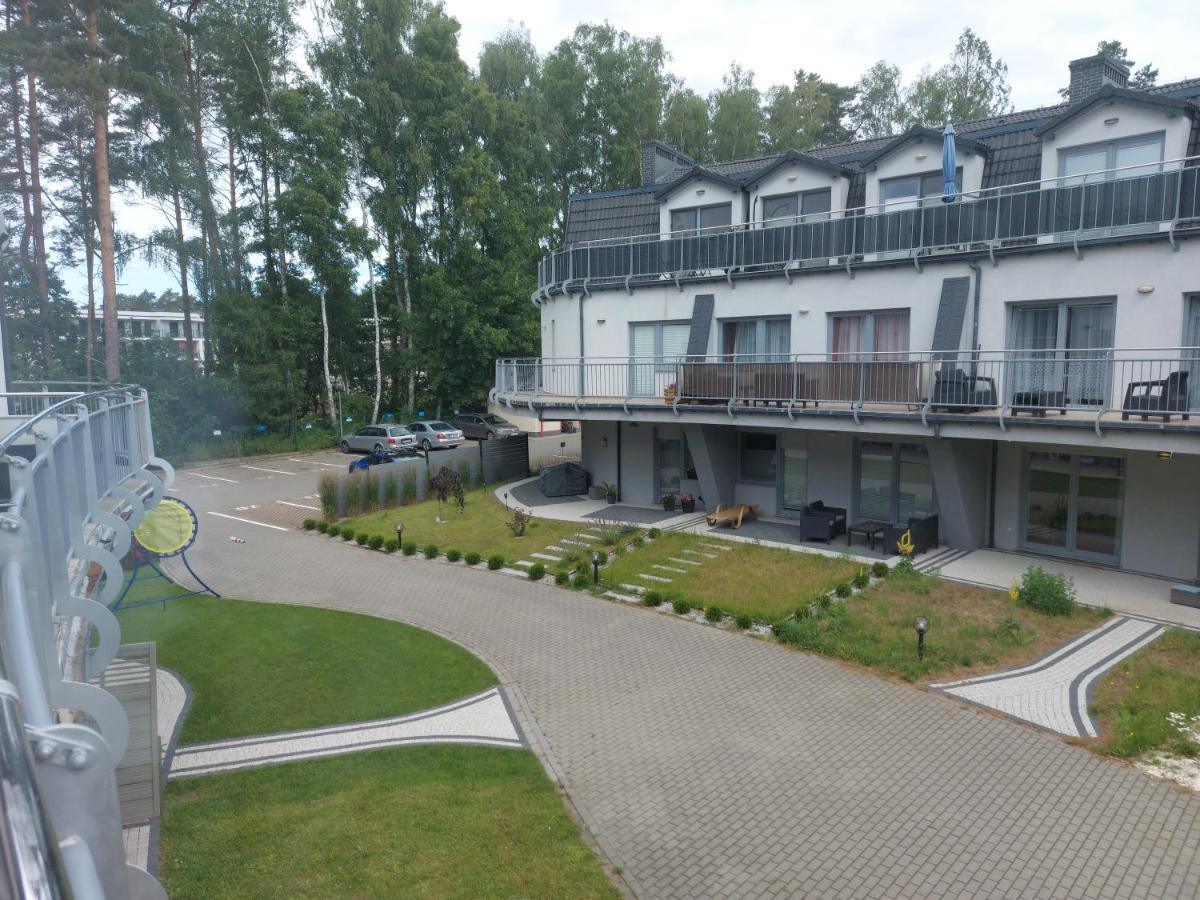 Apartamenty Z Tarasami "Mietowy Spokoj 15" "Romantyczna Szarosc 16" "Niebieska Elegancja 17" Maksymalnie Dla 6 Osob Pobierowo Ngoại thất bức ảnh